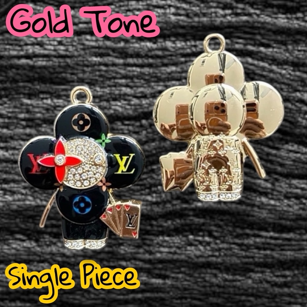 🆕 Listing - Single Piece Large Black/ Rainbow Vivi Gold Tone Zipper Pull Charms